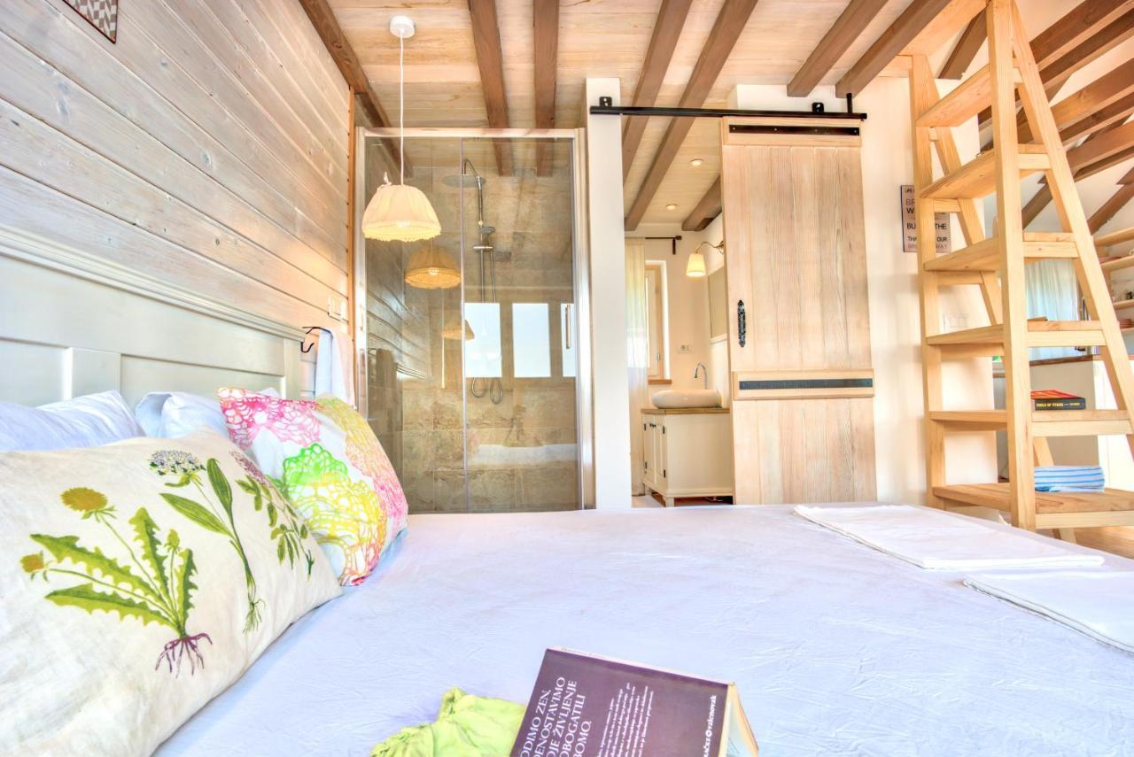 Eco Aparthotel The Dreamers'S Club Лумбарда Экстерьер фото